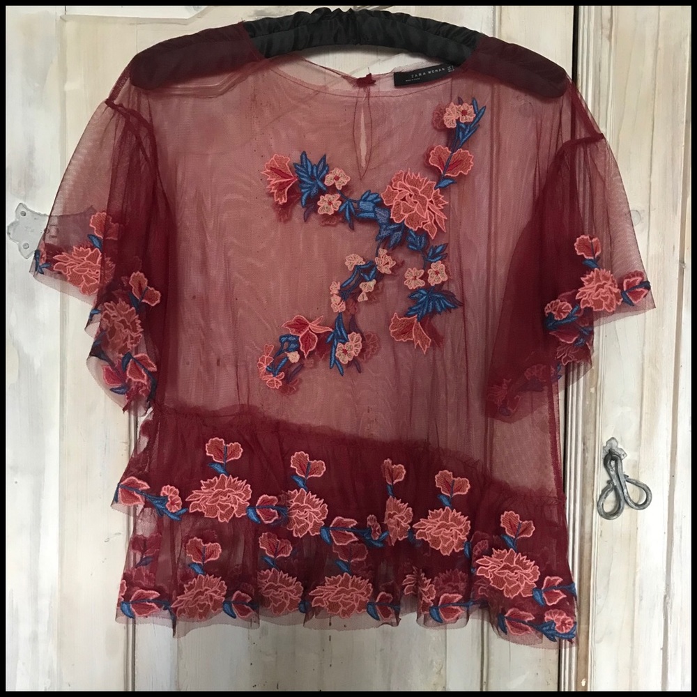 ZARA WOMEN TOP 🖤